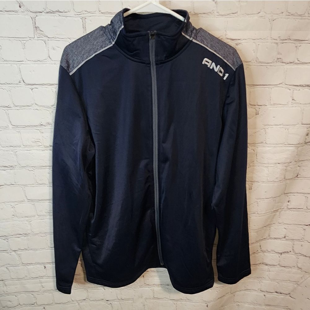 Men's AND1 full zip jacket, size Medium